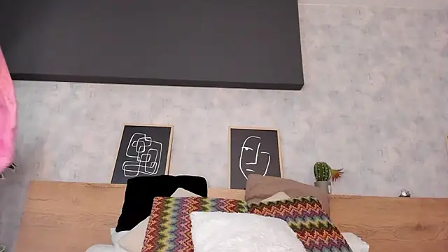 karina gomez 18 online show from April 4, 11:31 am