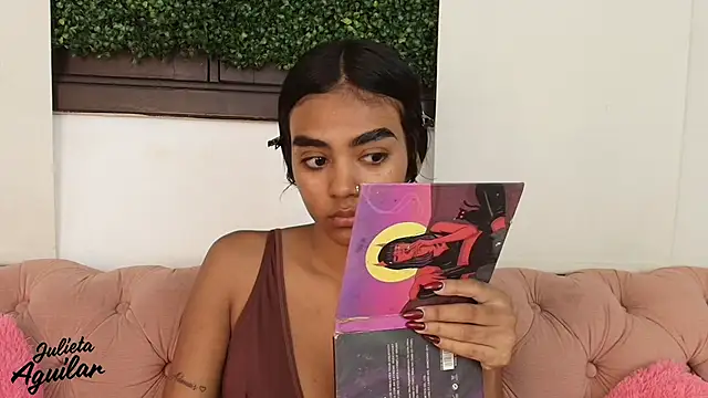 julieta aguilar1 online show from April 23, 7:38 pm