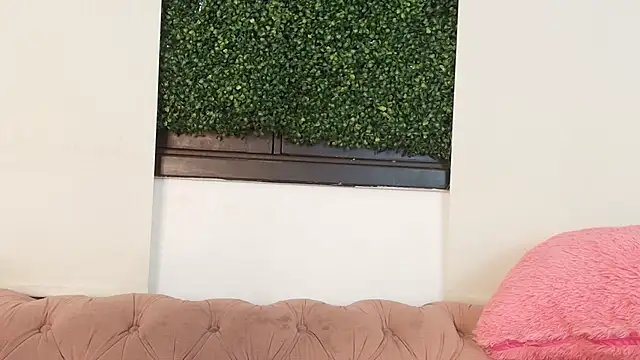 julieta aguilar1 online show from April 17, 9:50 pm