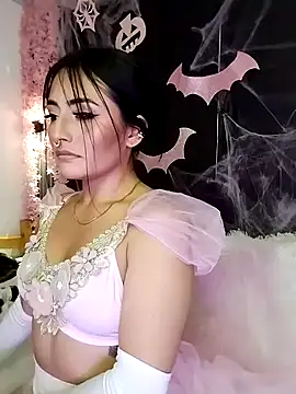 Snapshot of Nanda_Vixen chatting on October 15, 3:31 am Nanda Vixen online show from October 15, 3:31 am