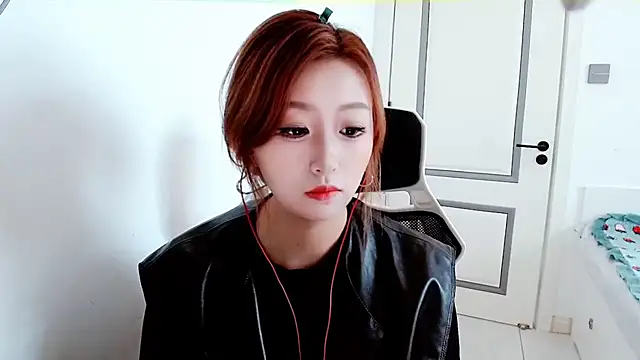 Snapshot of zhenzhen999 chatting on October 30, 12:39 pm zhenzhen999 online show from October 30, 12:39 pm