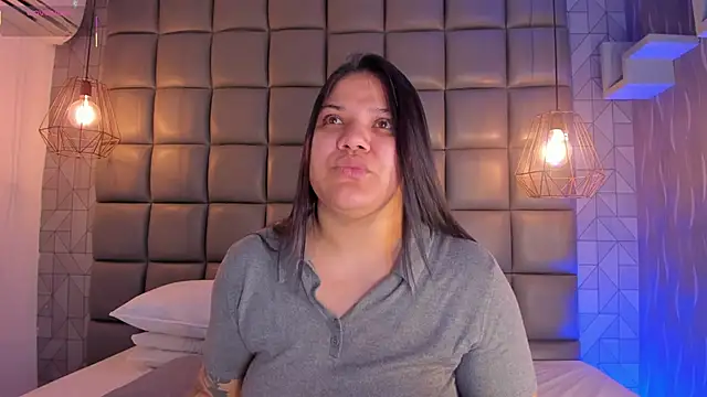 mile uribe online show from September 19, 3:27 am