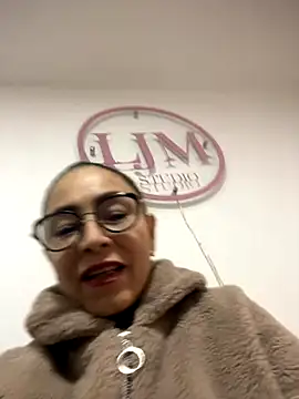 emagarcia online show from November 27, 1:47 pm