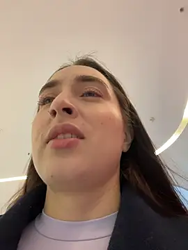 Holly Play online show from November 16, 12:16 pm