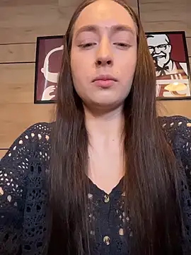 Holly Play online show from April 27, 12:24 pm