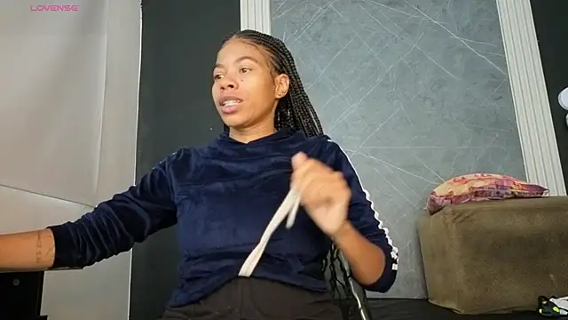 YummyDuooo online show from January 10, 1:05 pm