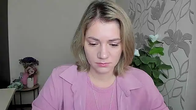 MariaSttone online show from September 23, 1:53 pm