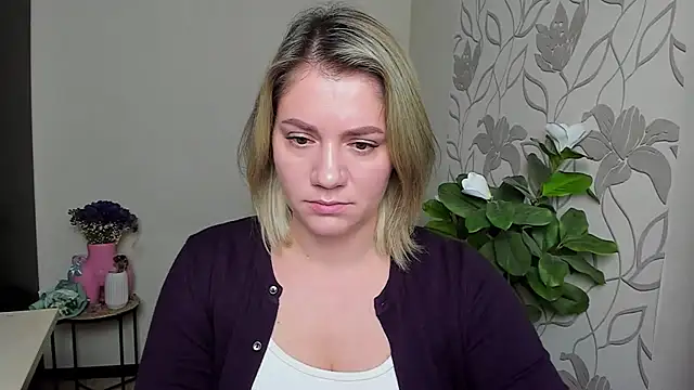 MariaSttone online show from October 14, 6:10 pm