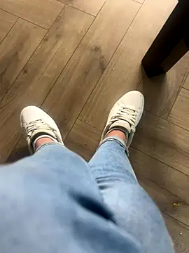 FeetVibe online show from October 14, 7:33 am