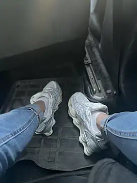 FeetVibe online show from April 24, 4:26 am