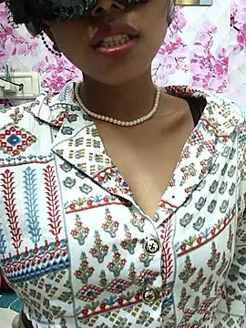 sandy naughty online show from February 16, 4:29 pm