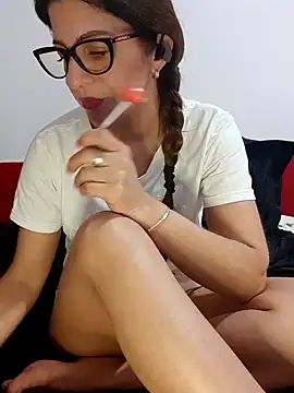 Sofia loren69 online show from September 10, 10:10 pm