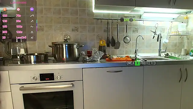 MilfeaN online show from November 29, 1:37 pm