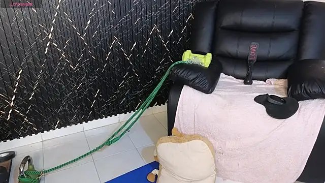 Katt BDSM online show from October 1, 4:12 pm