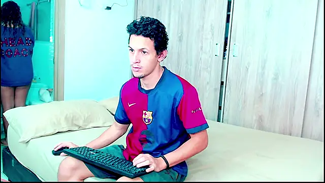 meridandwither online show from April 22, 5:21 pm