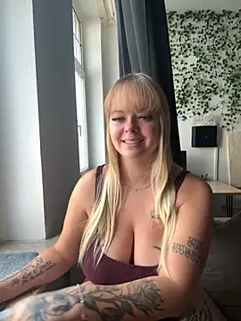 AnnaLenaaa online show from September 22, 10:46 am