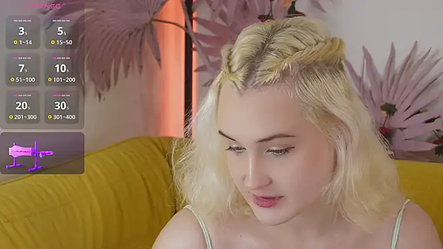 tiffannyjons online show from October 14, 5:37 pm