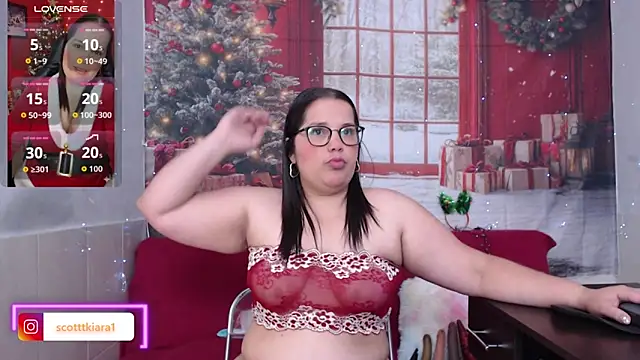 kiara scottt online show from December 1, 9:13 am