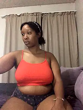 Snapshot of Sexyass242 chatting on September 17, 7:01 pm Sexyass242 online show from September 17, 7:01 pm