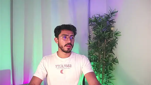 dam0n fr0st online show from April 20, 9:51 pm