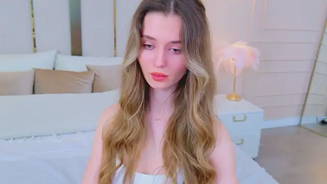 MarybethSnow online show from April 8, 5:37 pm