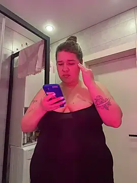 SuzieMurray online show from April 29, 8:28 am