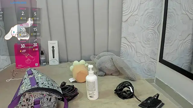 AlexaFoxy18 online show from July 1, 6:13 am