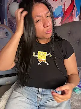 Im Little online show from April 26, 3:15 am