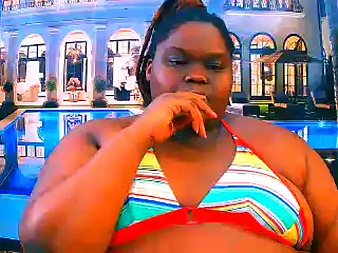 EbonyHotBuns online show from April 24, 12:30 pm