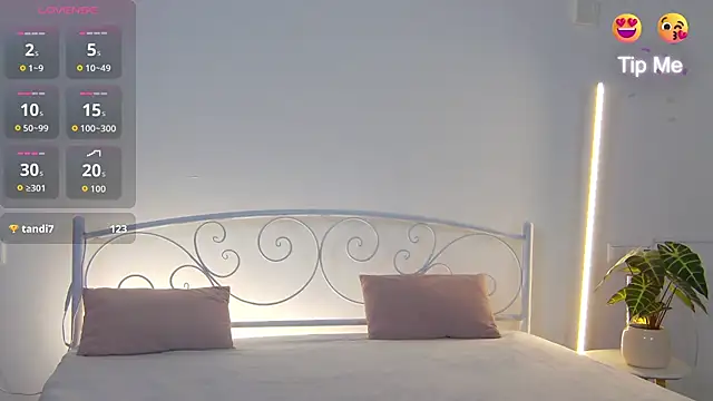 KarnetJ online show from February 24, 9:24 pm