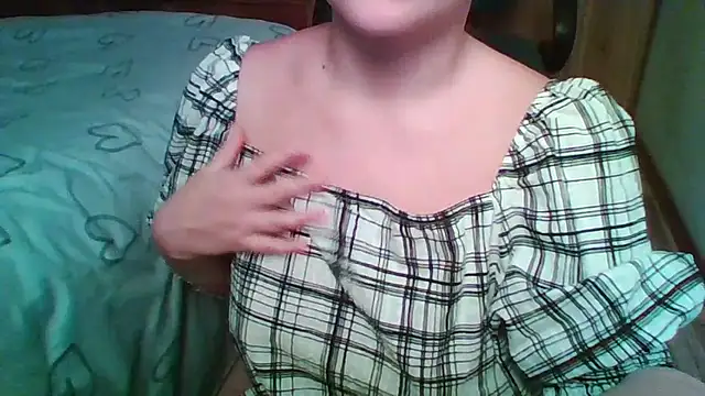 Evasapples online show from October 30, 10:44 pm