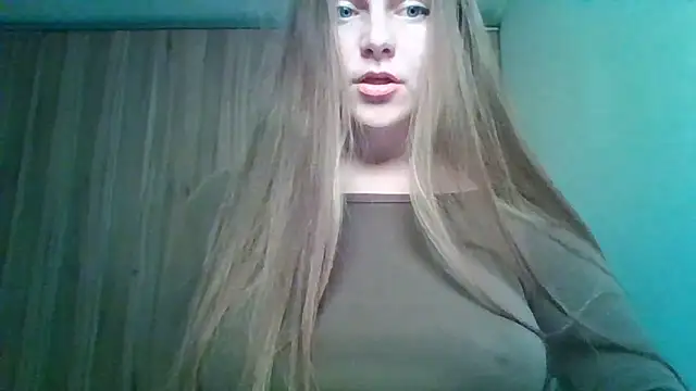 Evasapples online show from June 19, 8:34 pm