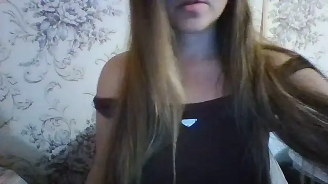 Evasapples online show from June 28, 6:47 pm