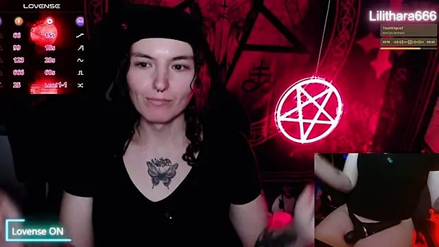 BrandiWRLD 999 online show from October 30, 1:30 am