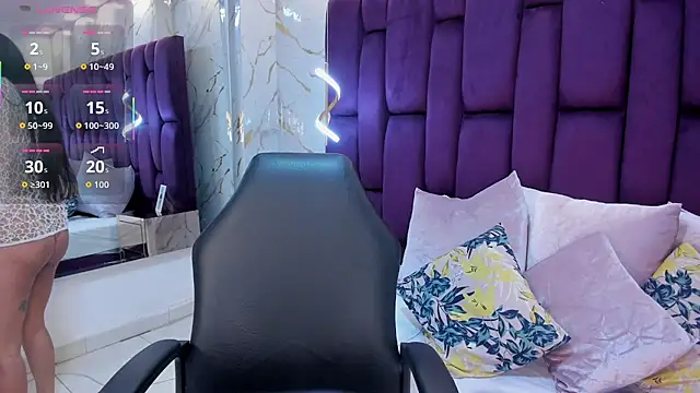 emma carterr1 online show from April 26, 9:34 pm