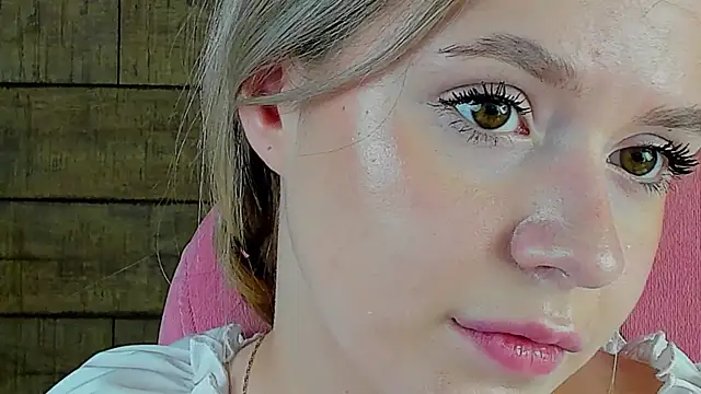 MilanaBalmain online show from March 21, 8:19 am