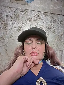 Gardener of Illusions online show from March 20, 5:40 pm