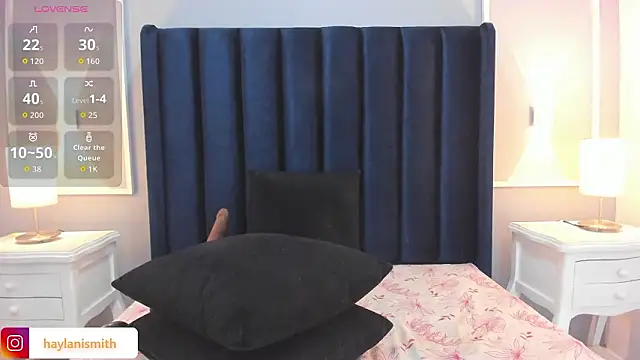 HAYLANISMITH online show from February 4, 12:19 pm