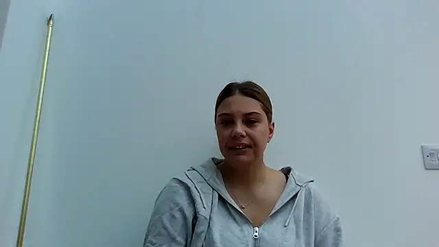Snapshot of Krystal_Tx chatting on October 11, 7:24 am Krystal Tx online show from October 11, 7:24 am
