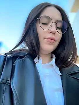 meow girl online show from March 24, 2:55 pm