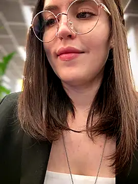 meow girl online show from October 10, 11:04 am