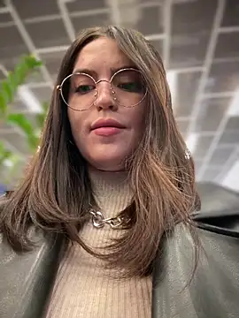 meow girl online show from October 21, 11:14 am