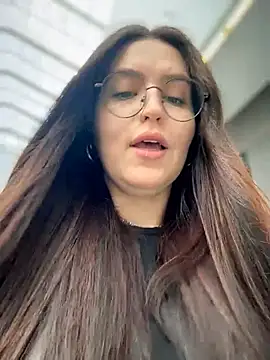 meow girl online show from April 27, 10:56 am