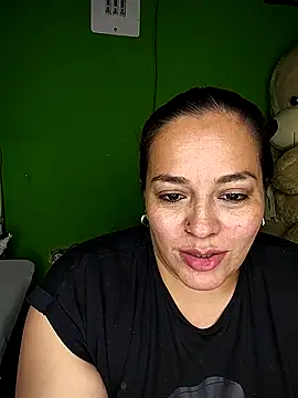 emily sweet13 online show from April 7, 2:35 am