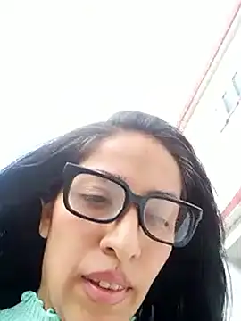 Snapshot of chloewildd_ chatting on September 12, 9:44 pm chloewildd online show from September 12, 9:44 pm