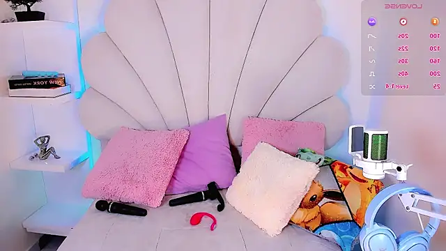 ValentinaMarinn online show from April 5, 9:25 pm