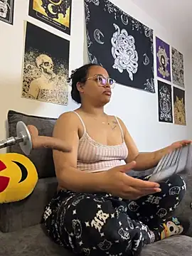 angela angels  online show from April 27, 12:19 am