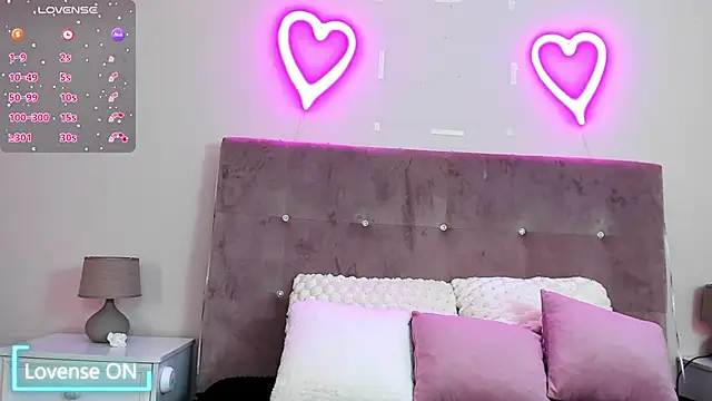 kayladiamond  online show from October 20, 7:11 am