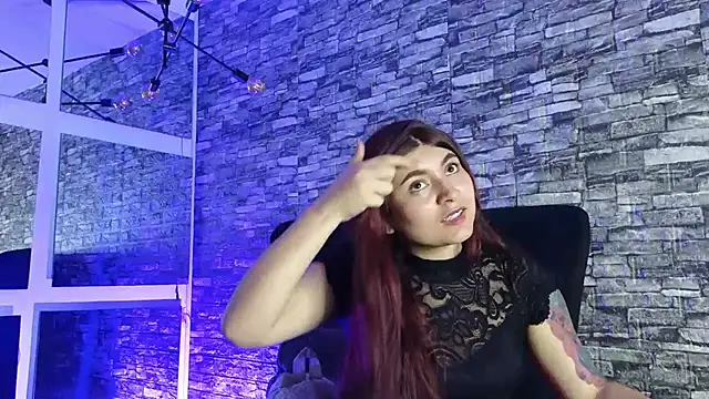 Snapshot of carolayrosse chatting on September 27, 7:43 pm carolayrosse online show from September 27, 7:43 pm