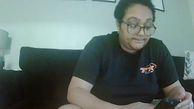 vanilla chocolate23 online show from January 13, 9:24 am